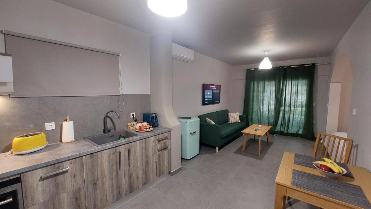 Jimmy'S Place アルテミダ エクステリア 写真